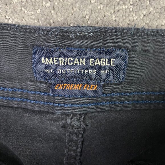 American Eagle Extreme Flex Longer Length Cargo Shorts Mens 31 Faded Black Gray - Picture 5 of 12